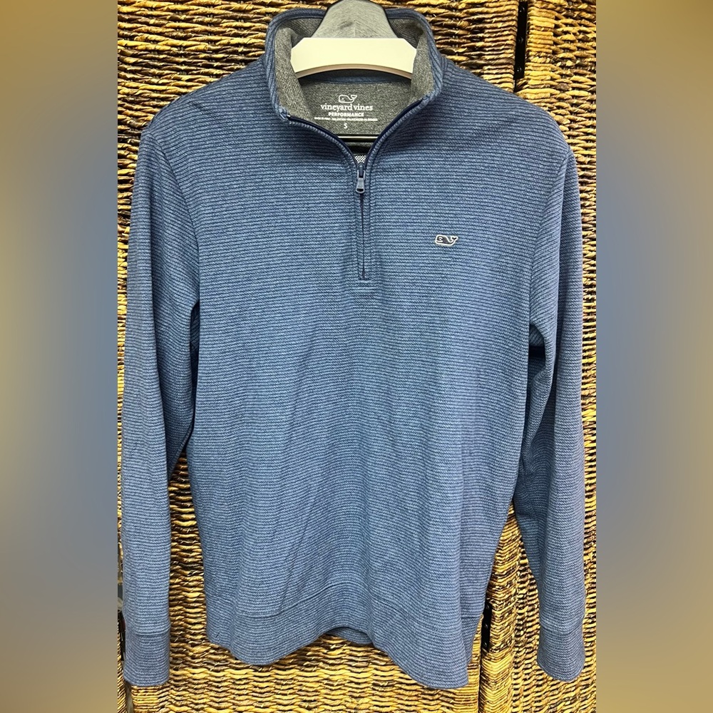 Vineyard Vines Men's Textured Blue Quarter-Zip Sweater- Size: Small
